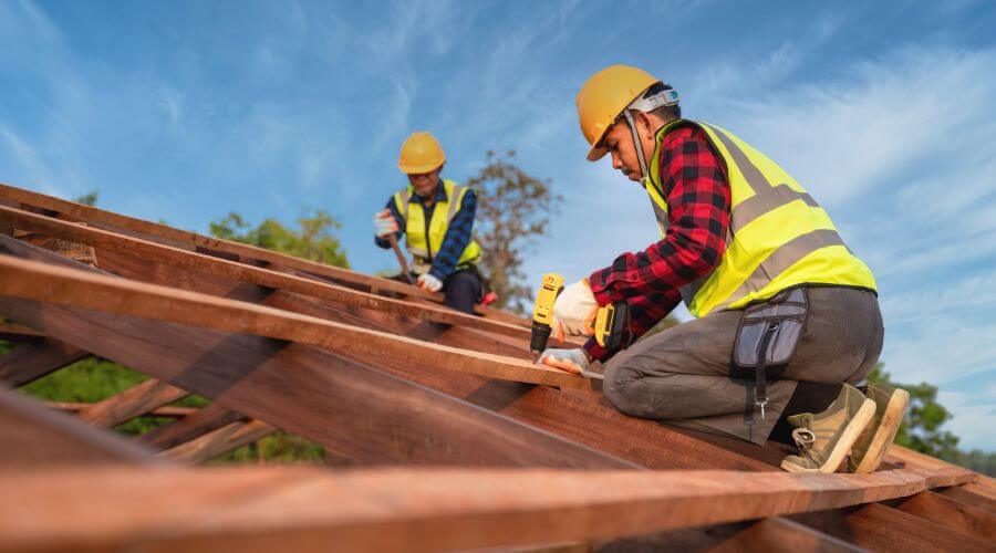 Expert Emergency Roof Repairs services in Leavenworth, IN